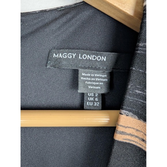 Maggy London Dress Womens 2 Midi V Neck Abstract Stripe Long Sleeve Cocktail Par - Picture 3 of 11